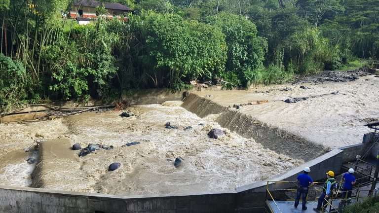 El desabastecimiento de agua en toda Ibagué, a pesar de la Alerta Roja por lluvias, el IBAL lo ha evitado