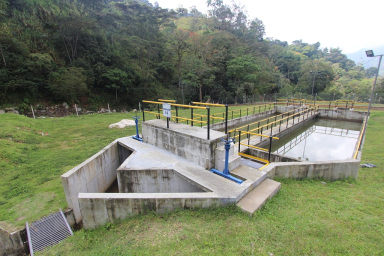Nuevo Sistema de Acueducto de Cay de #Ibagué en pleno funcionamiento. Se está a la espera de la entrega de la obra por parte del Findeter