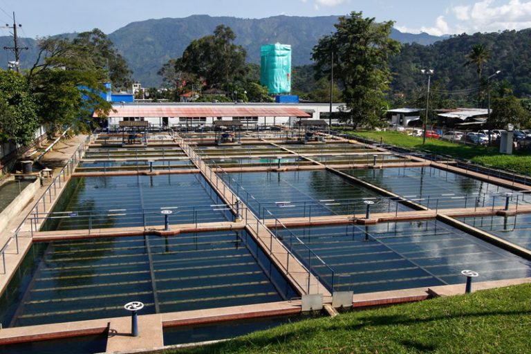 “Los consumos se dispararon, invitamos a los usuarios hacer un uso racional del agua”: gerente del IBAL