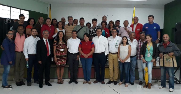 Elegida la representante de la veeduría ciudadana del barrio los Mártires