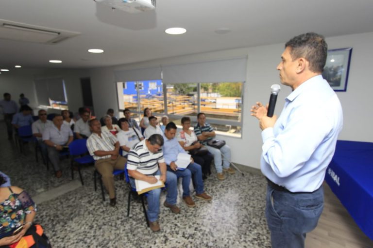 Se realiza primera mesa de trabajo general que busca consolidar un plan de acción para solucionar el problema de agua potable para los barrios del sur de #Ibagué