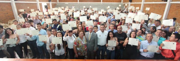 Se hizo entrega oficial de los certificados del Diplomado de Gestión Integral de Residuos Sólidos, Agua Potable y Saneamiento Básico