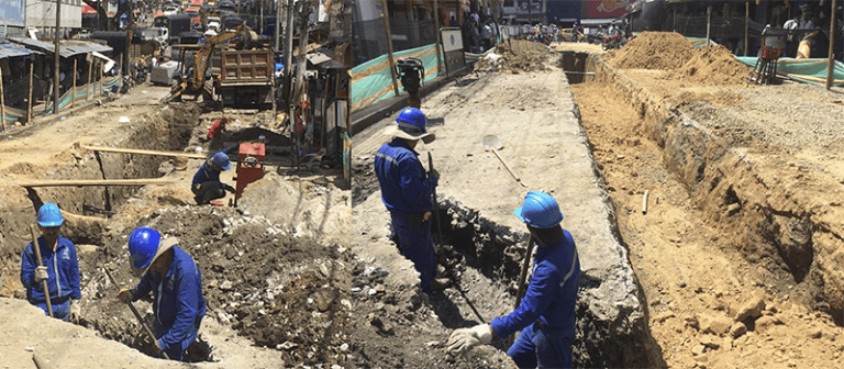 IBAL interviene red de Alcantarillado en la plaza de la 21