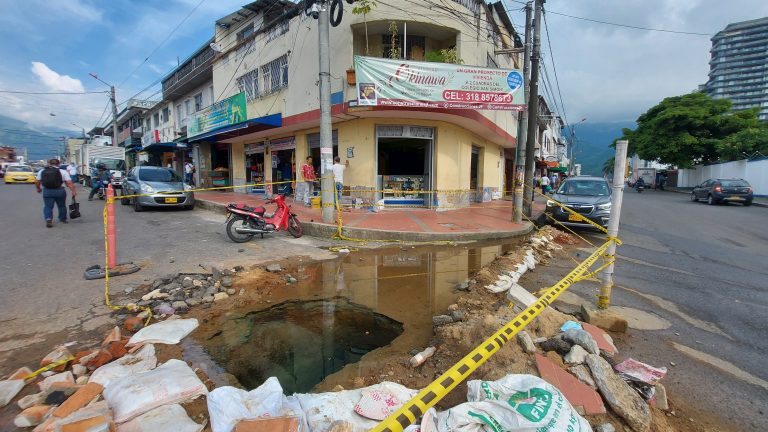 IBAL atenderá daño en la líneIBAL atenderá daño en la línea que suministra agua potable al tanque de la calle 29a que suministra agua potable al tanque de la calle 29
