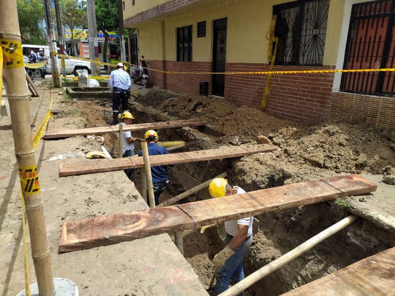 IBAL en agosto cambió 284 metros de tubería de alcantarillado.