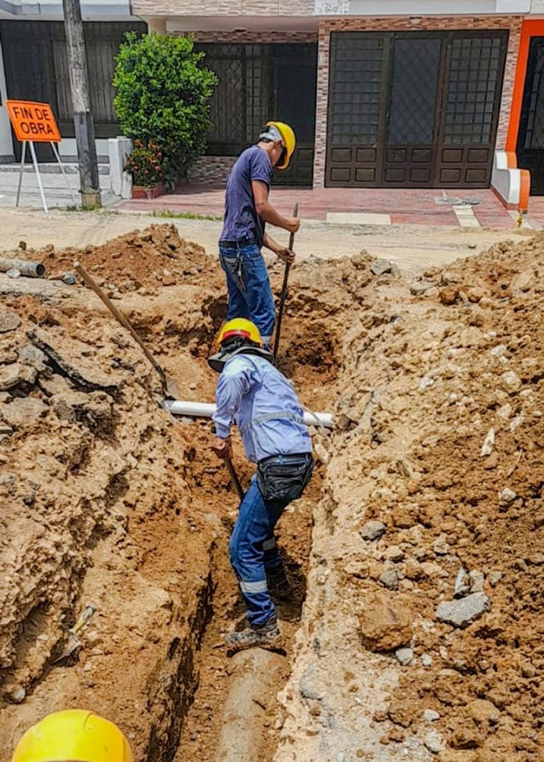 IBAL acabó con reboses de aguas por tubería colapsada en Hacienda Piedrapintada