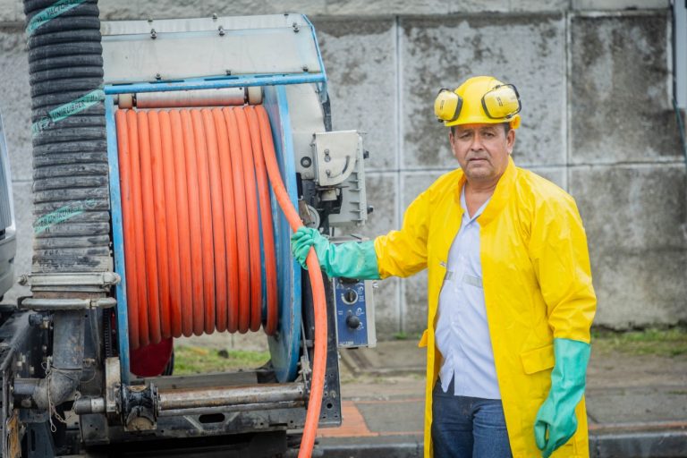IBAL adelantará acciones para mejorar a largo plazo sistema de recolección de aguas lluvia en comuna Ocho