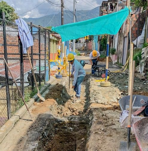 IBAL inició cambio del alcantarillado en Alto de la Cruz