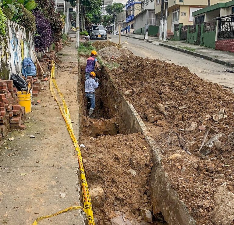 IBAL inicia modernización de alcantarillado en Praderas del Sur y Jordán 7ª etapa