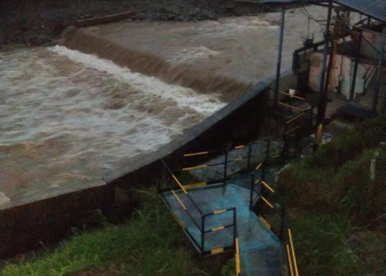 Por turbiedad, se suspenden captaciones en Cay y Chembe