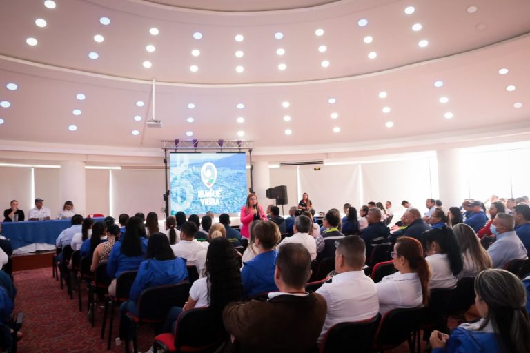 La transparencia, una política de la actual gerente del IBAL