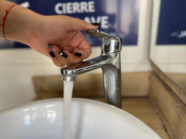 IBAL confirma estabilización del servicio de agua y verifica sectores con suministro intermitente