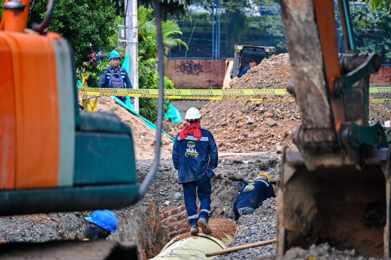 IBAL inició obras de empalme en el barrio Villa Café