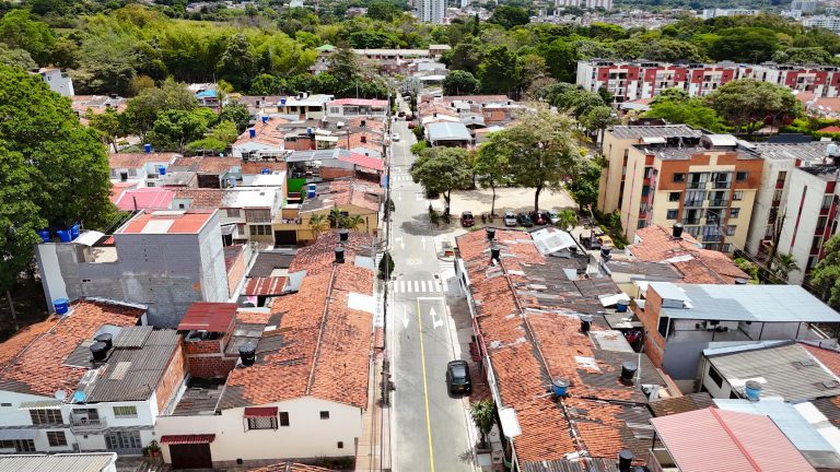 Alcaldesa le cumple a Villa Café con 8 cuadras renovadas con el Combo 3×1 del IBAL